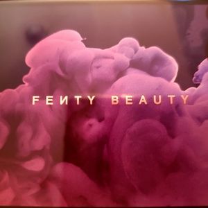Fenty Beauty Eyeshadow palette